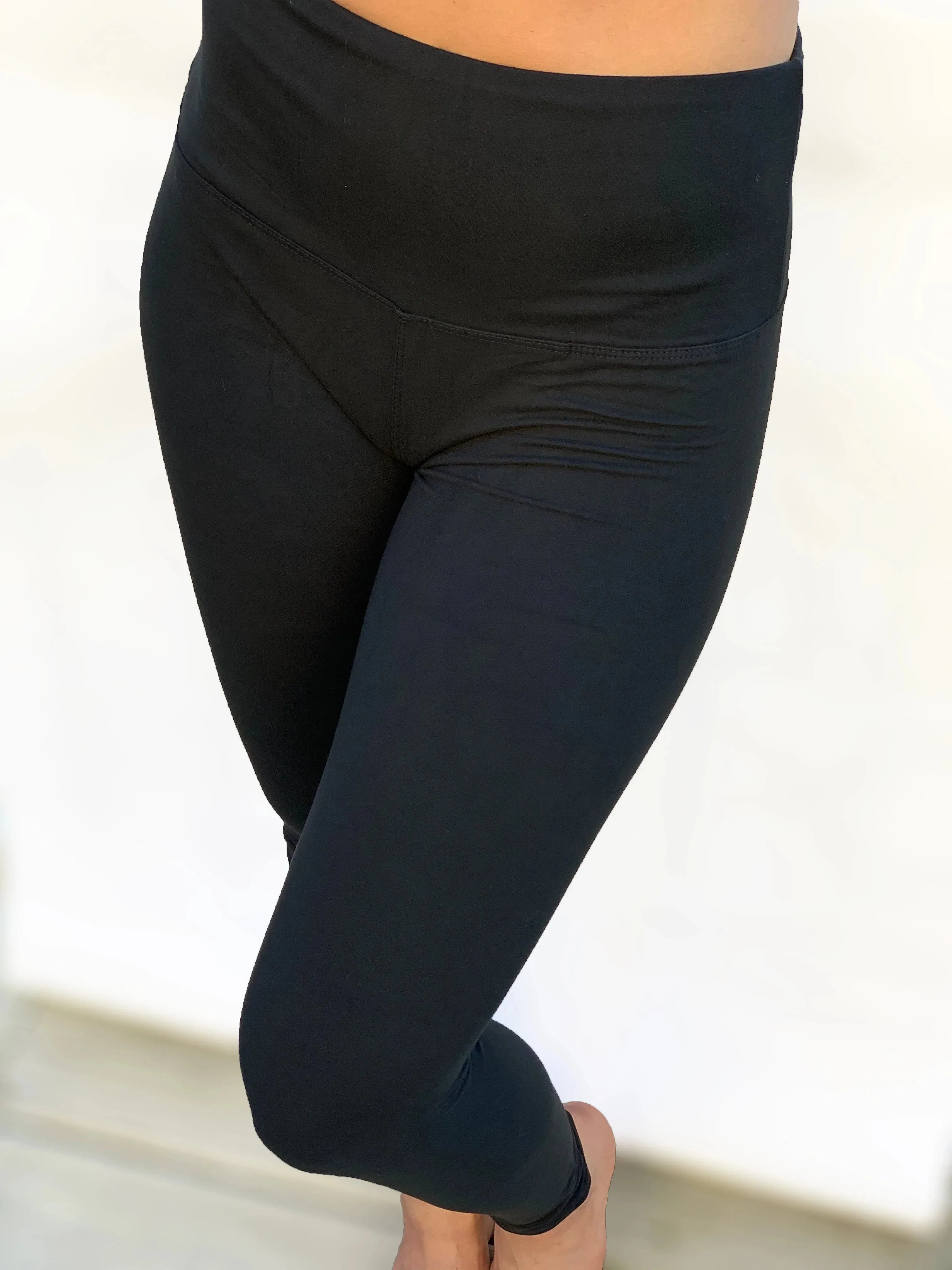 5-Pack Essential Solids YOGA Leggings - Large One Size