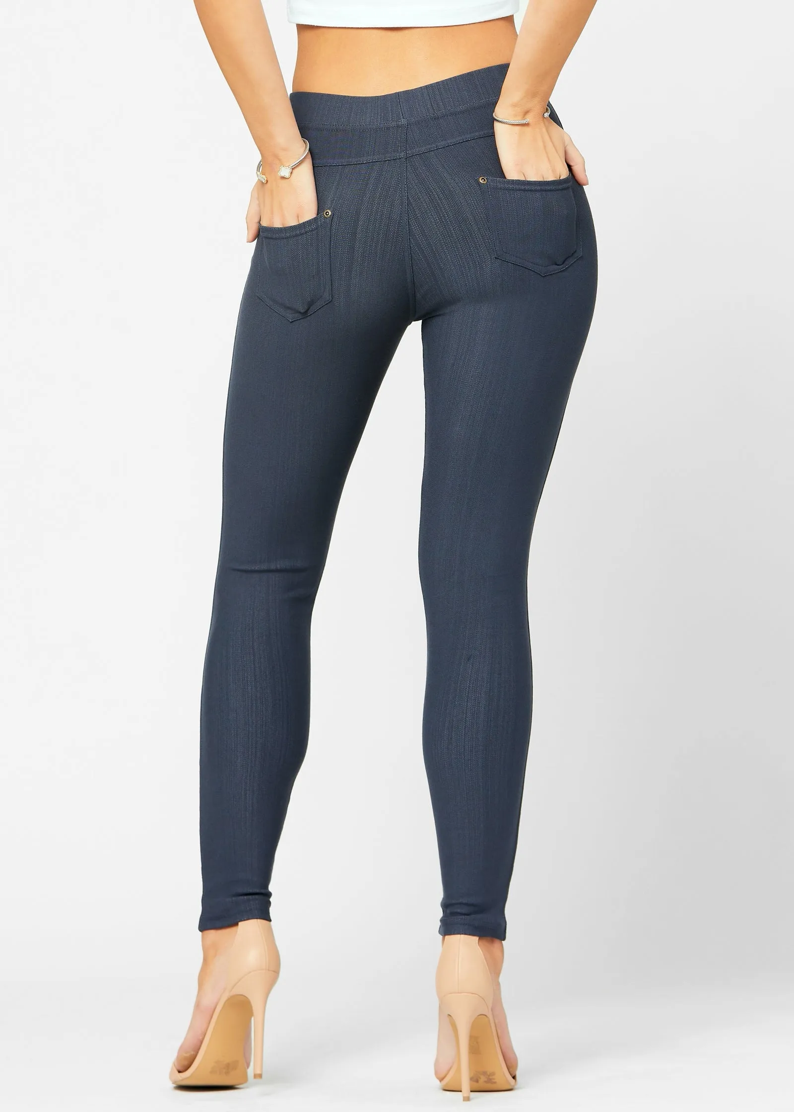 AMAZING Charcoal Jeggings w/ pockets