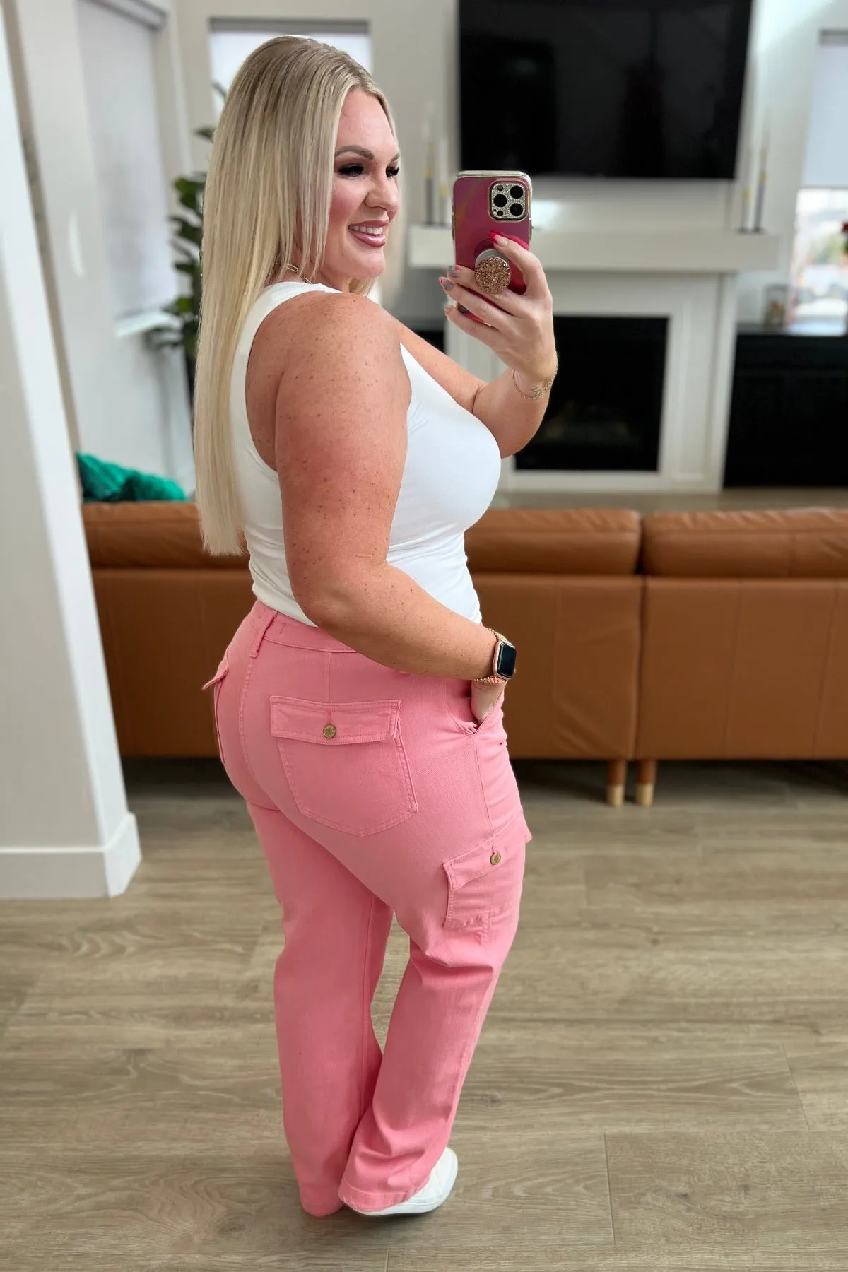 Judy Blue High Rise Cargo Jeans in Pink