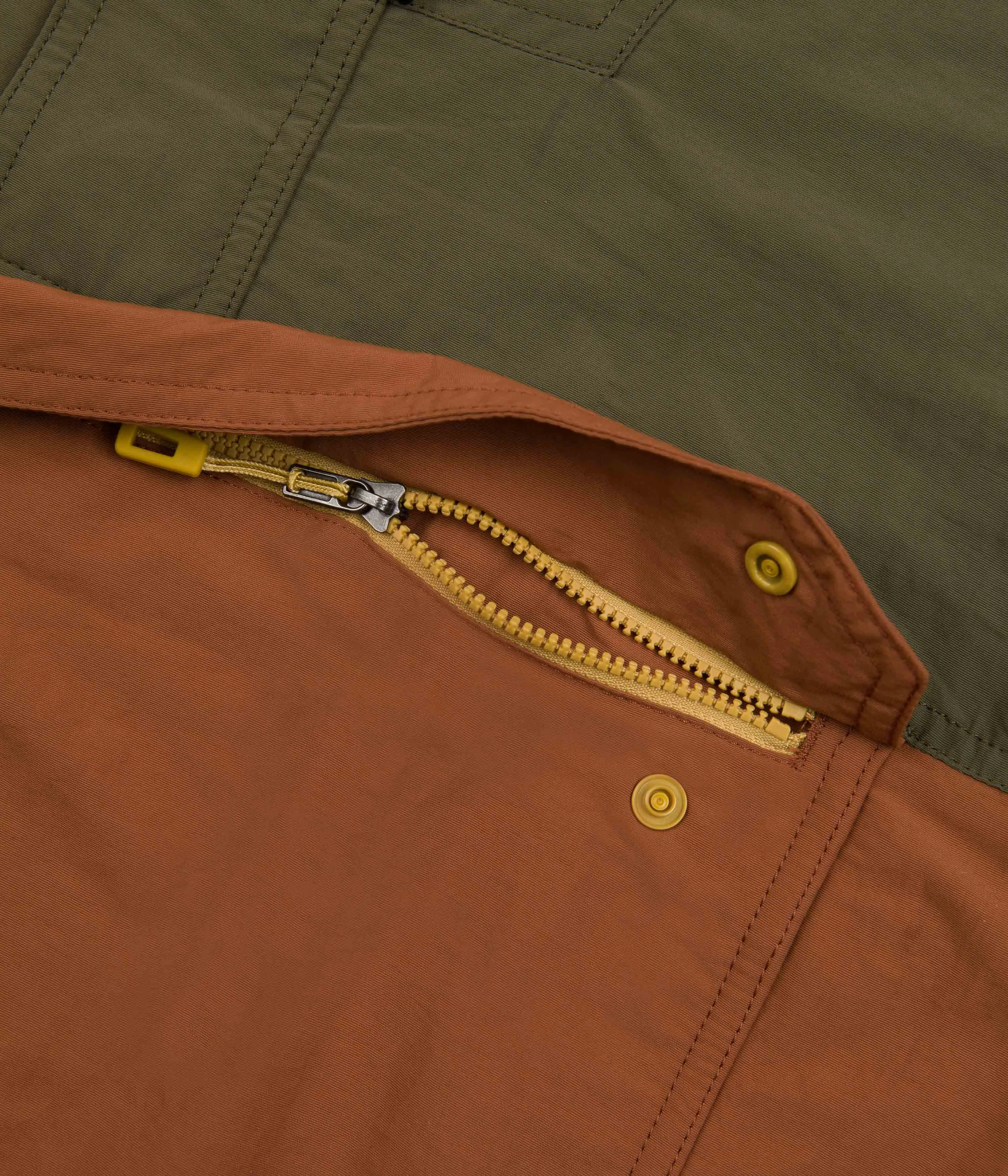 Patagonia Isthmus Anorak - GPIW Patch: Sisu Brown