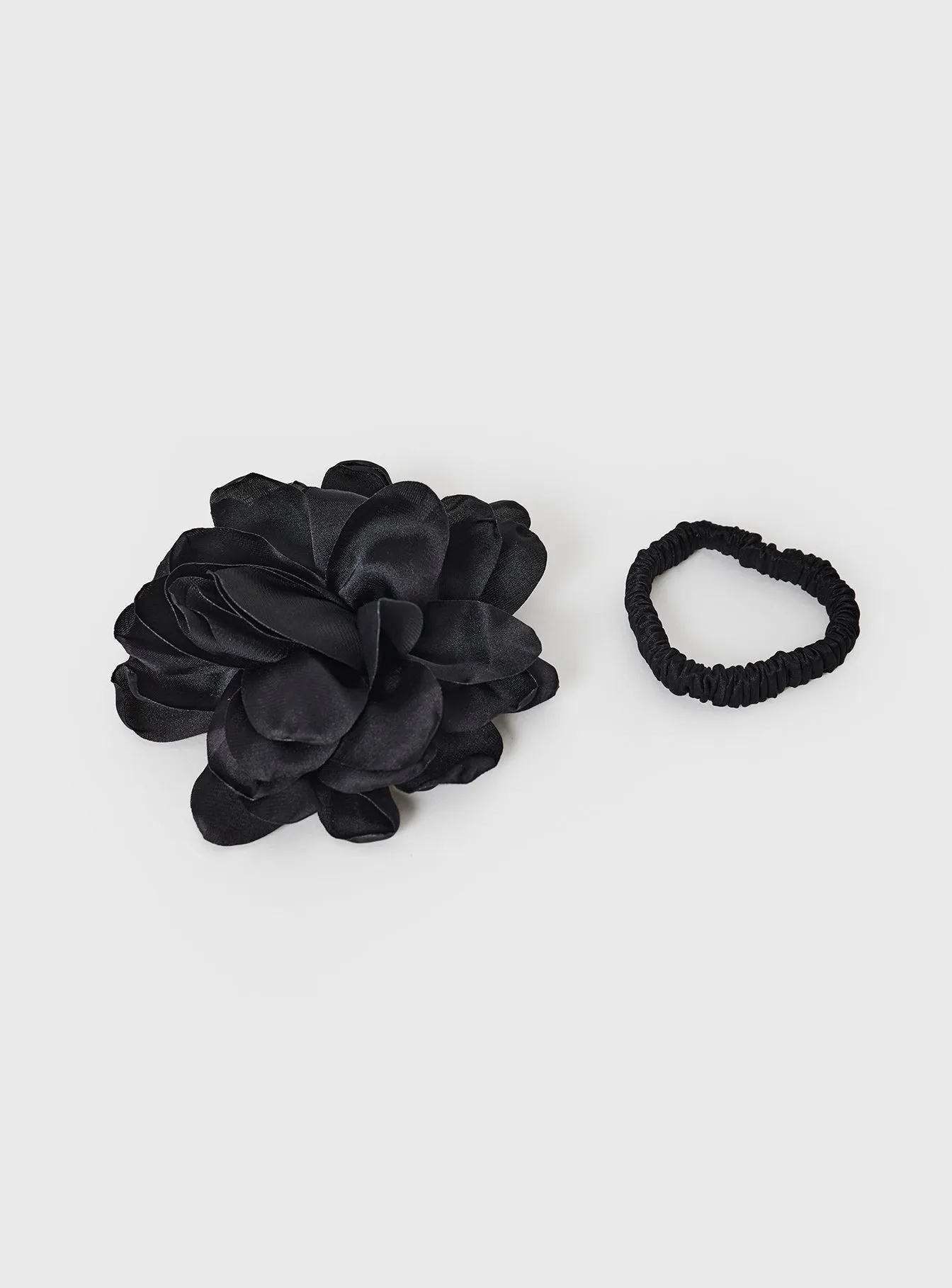 Rueth Hair Clip & Scrunchie Pack Black