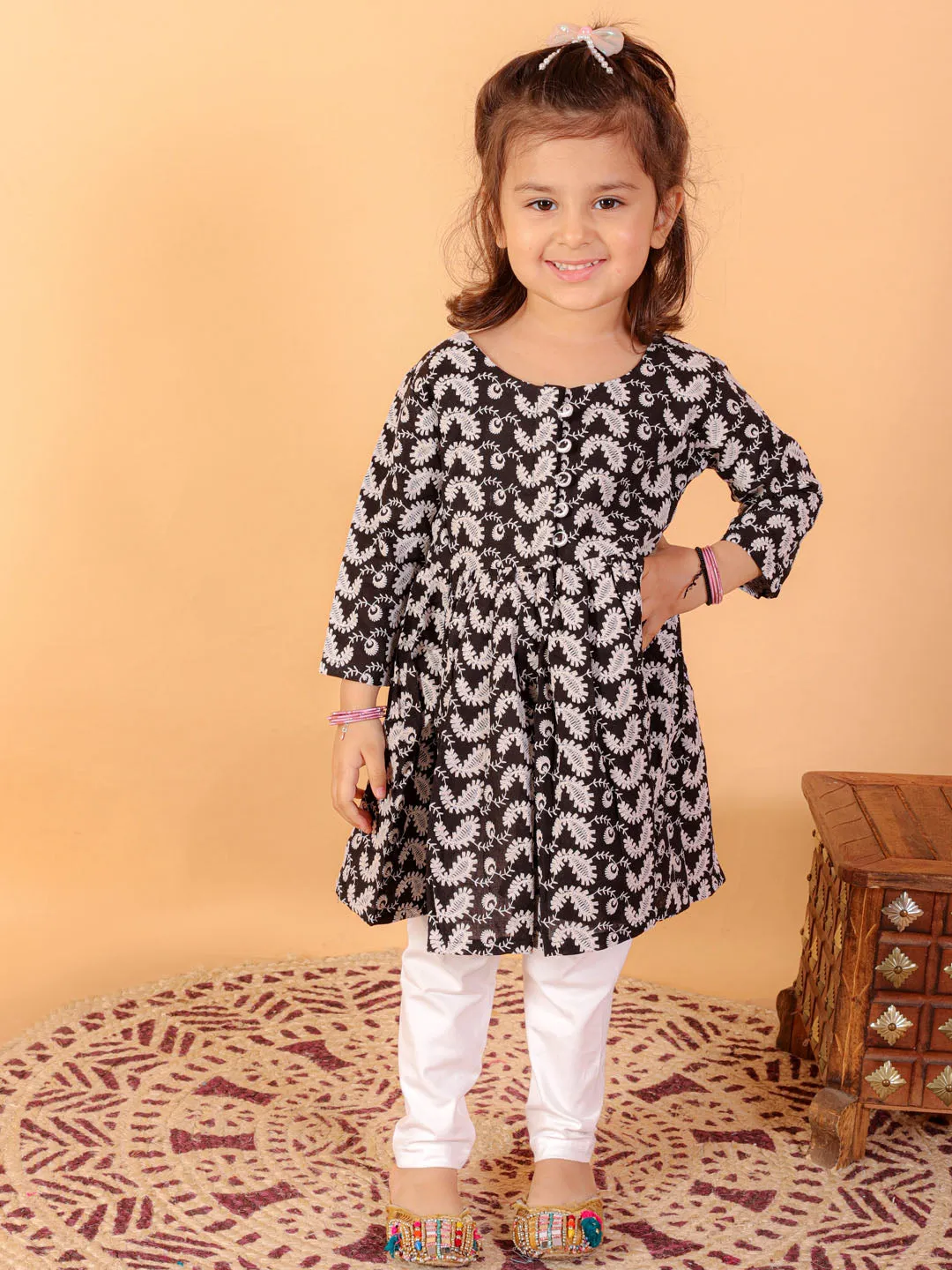 VASTRAMAY SISHU Girl's Black Chikankari Kurta Leggings Set