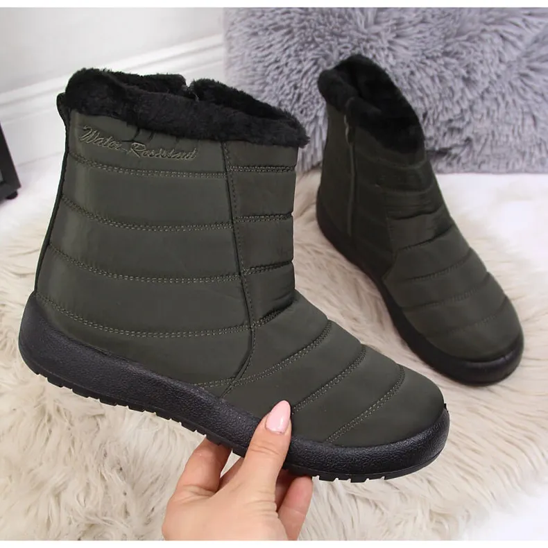 Waterproof snow boots with a khaki NEWS zipper green