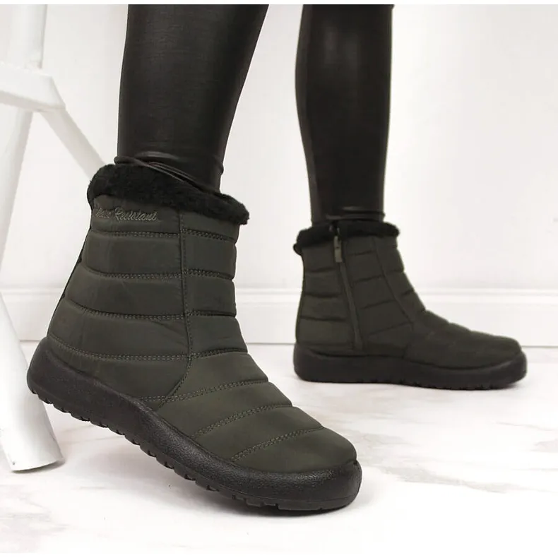 Waterproof snow boots with a khaki NEWS zipper green