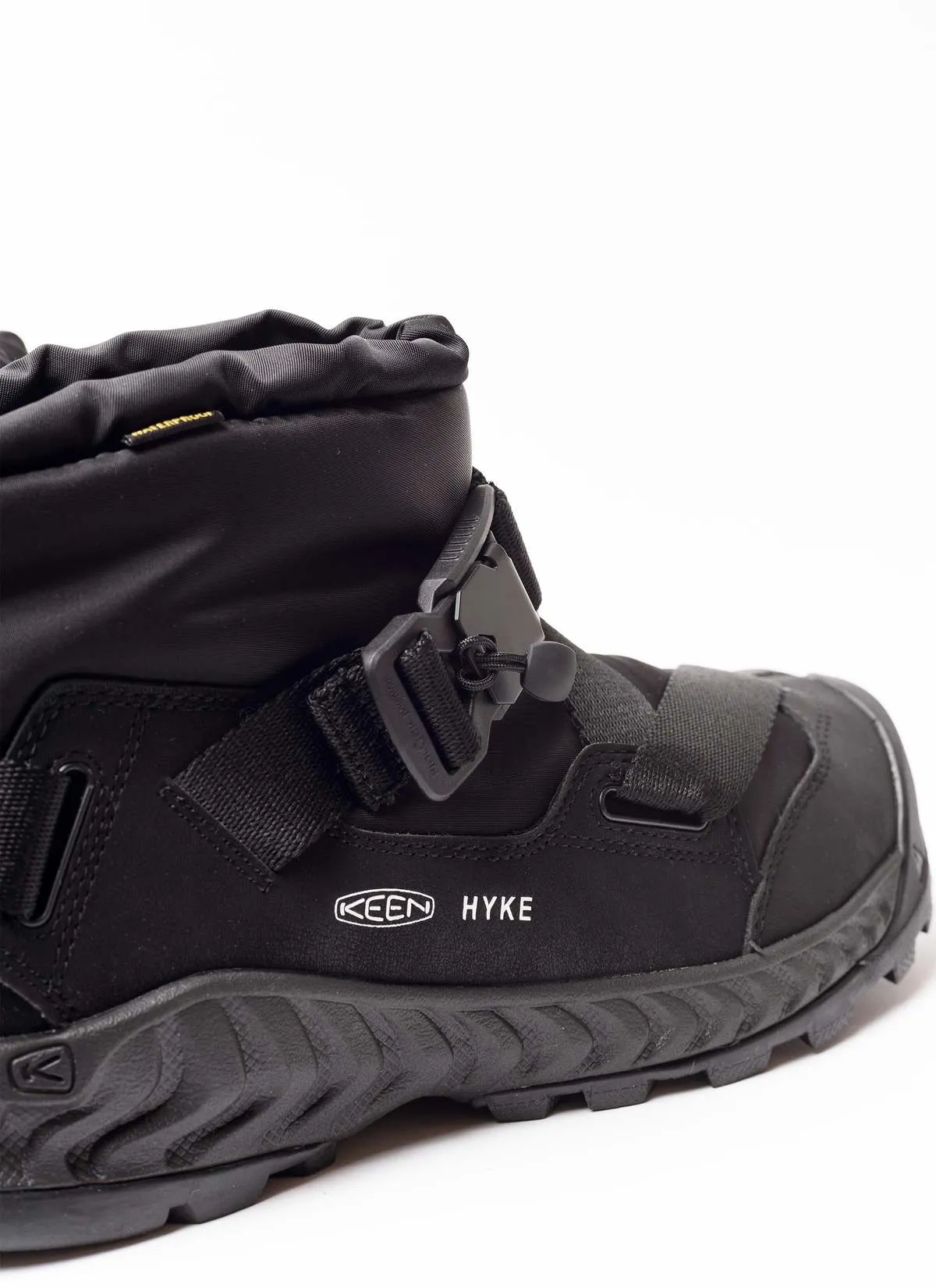 X HYKE HOODZERRA NXIS WATERPROOF BOOTS - Black