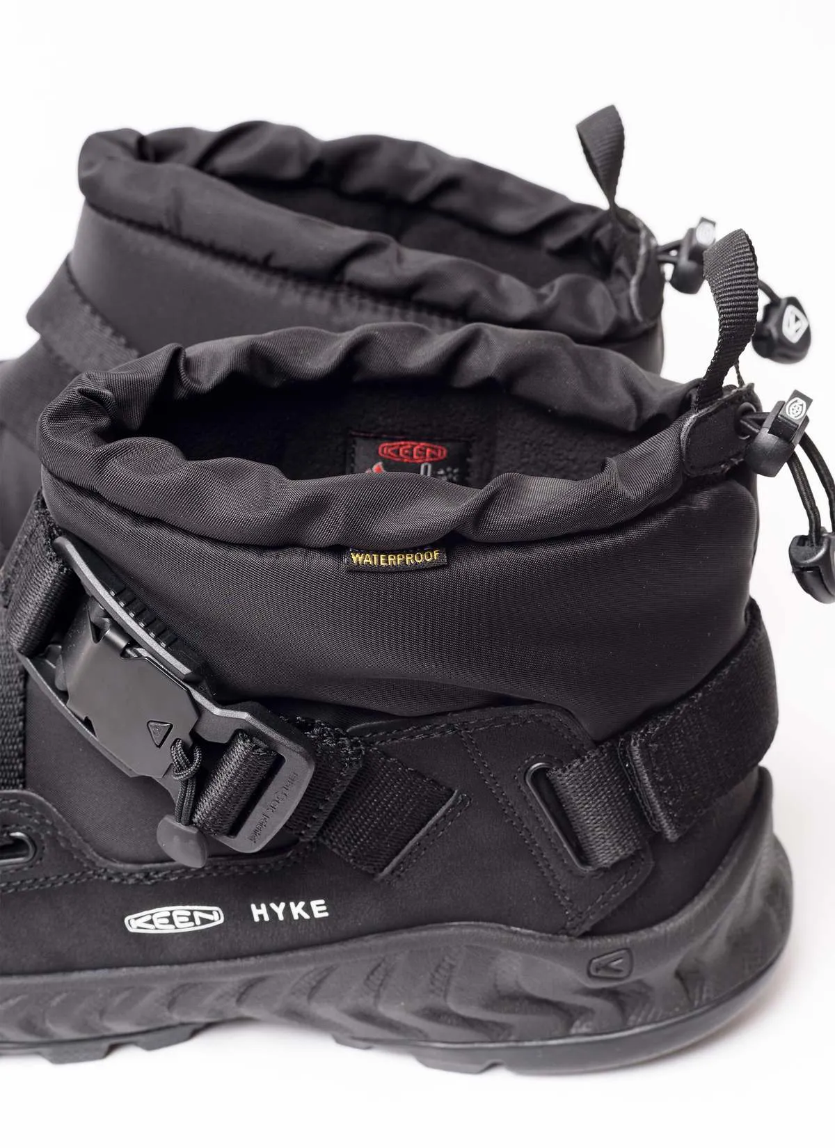 X HYKE HOODZERRA NXIS WATERPROOF BOOTS - Black